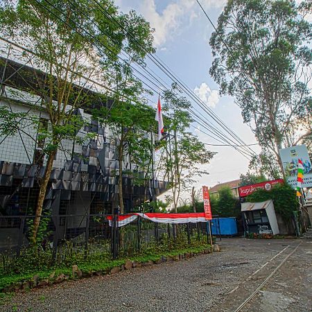 D'Journey Hotel Lembang Zewnętrze zdjęcie