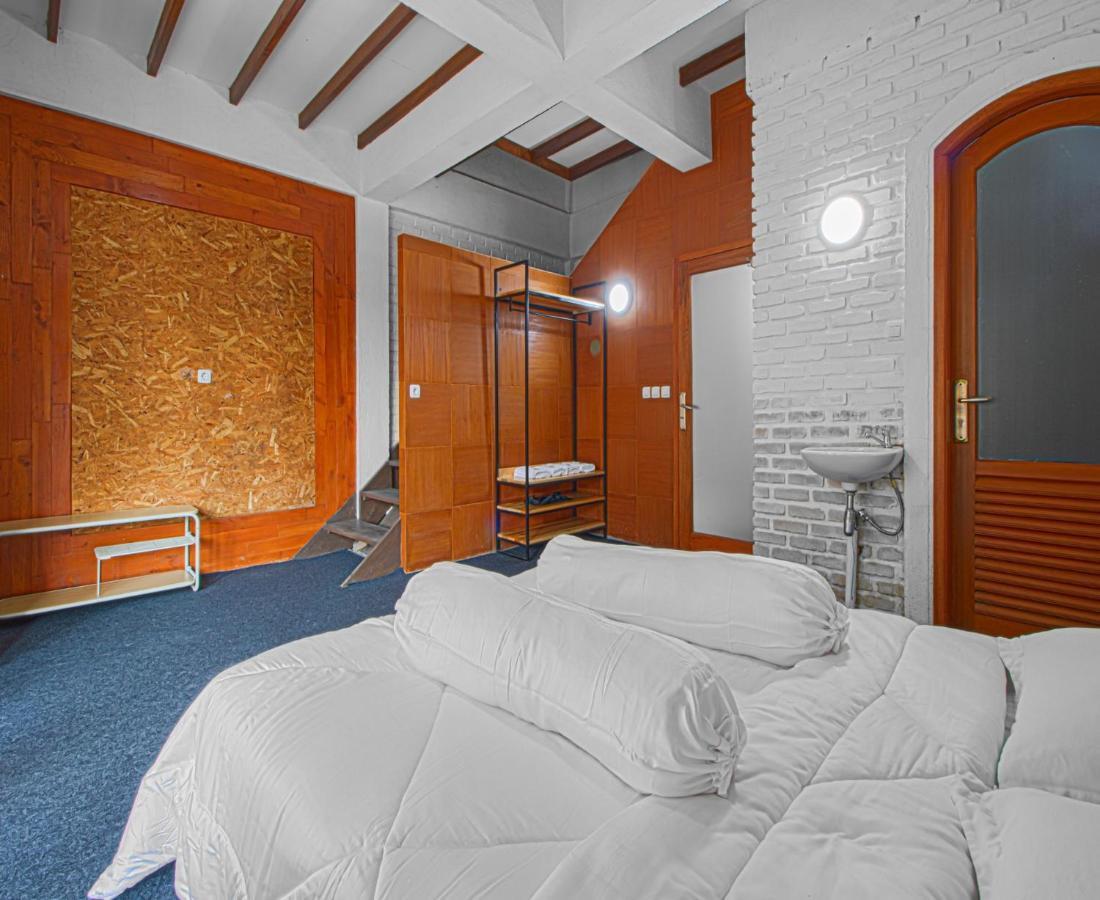 D'Journey Hotel Lembang Zewnętrze zdjęcie