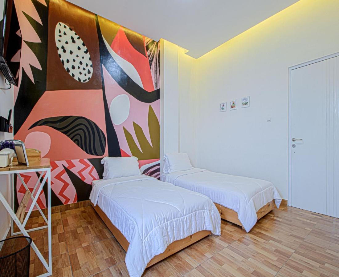 D'Journey Hotel Lembang Zewnętrze zdjęcie
