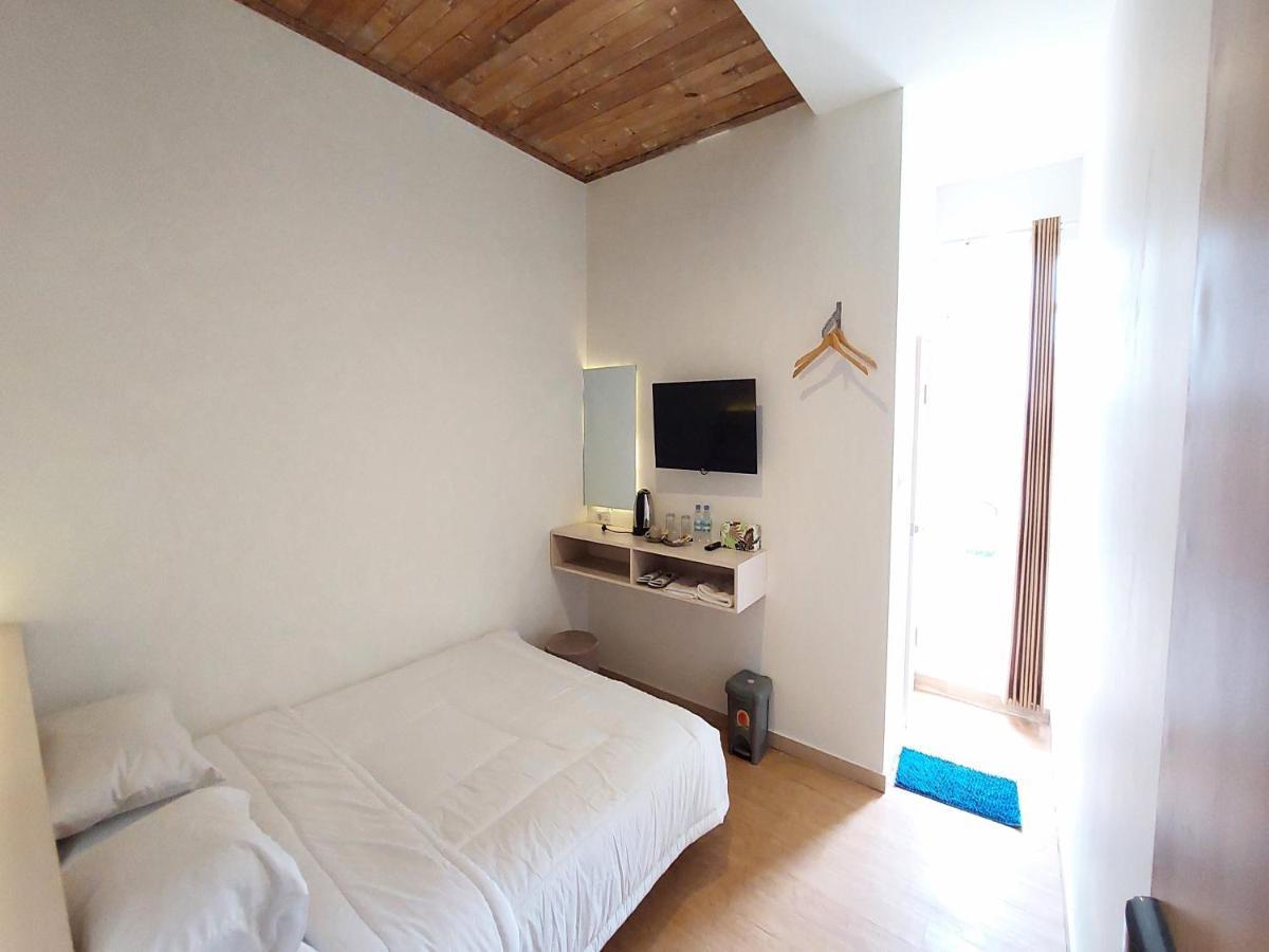 D'Journey Hotel Lembang Zewnętrze zdjęcie