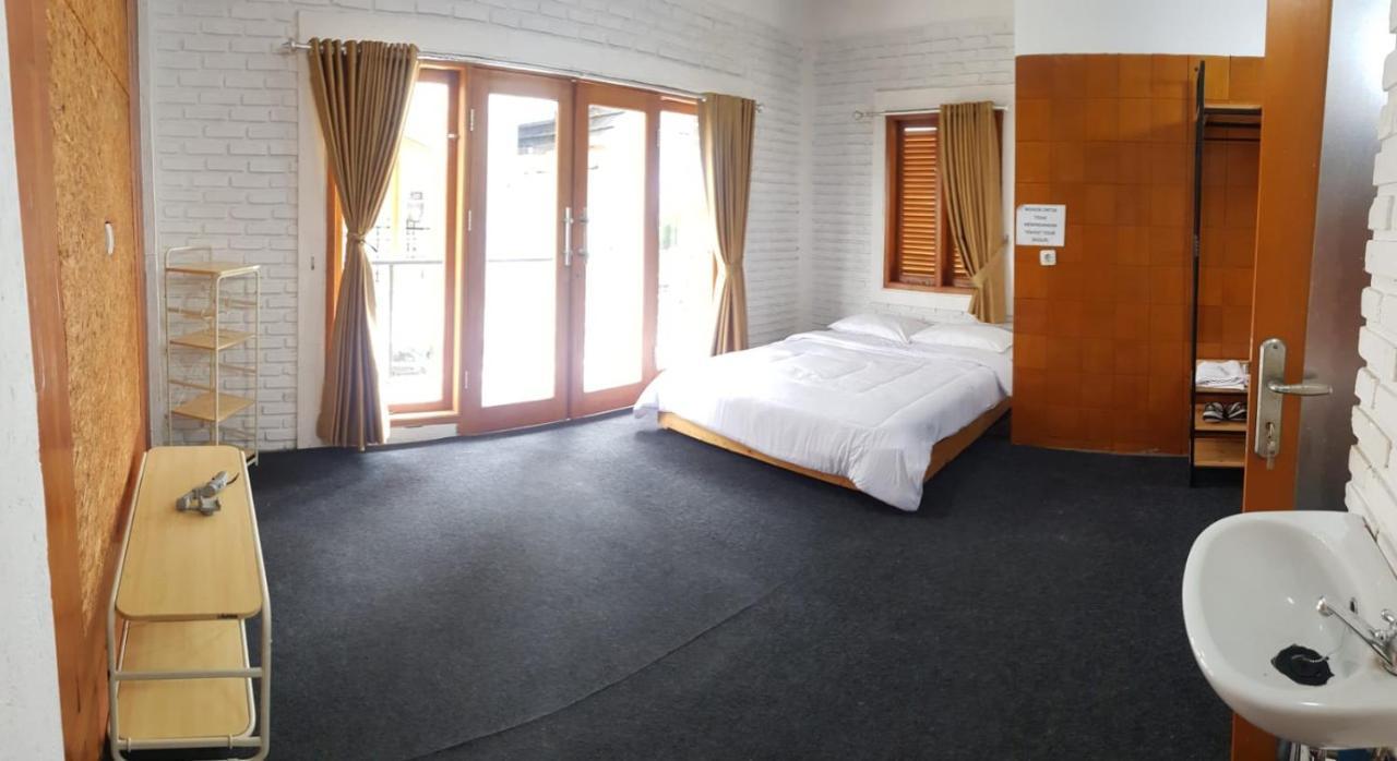 D'Journey Hotel Lembang Zewnętrze zdjęcie